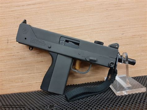 The MAC 10 Construction Guide. . Cobray m11 9mm semiautomatic weapon